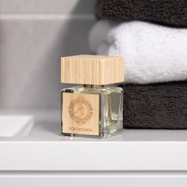 AJ Deluxe Wood 135/Inspirováno Maison Francis Kurkdjian Baccarat - Rouge 540 Edp ( UNISEX)